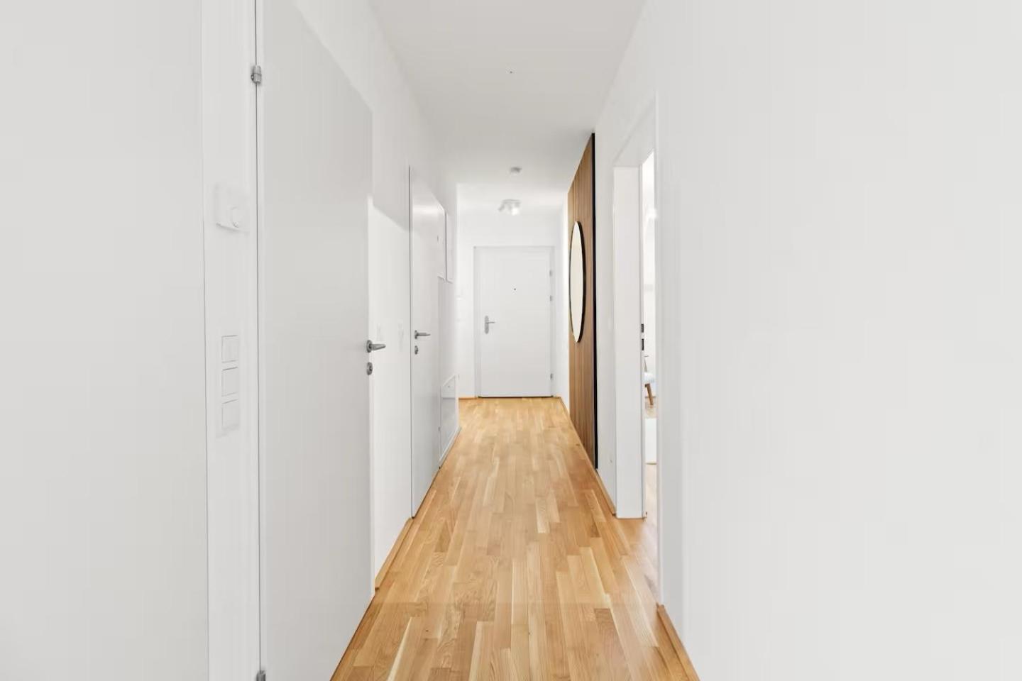 Fast Wifi I 3 Min Walk To Metro I On-site Parking For 19,90 Eur *